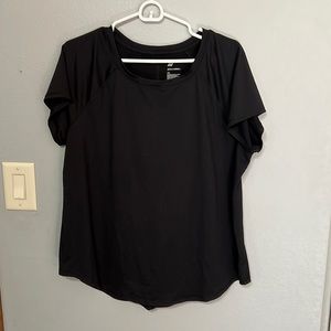 All in Motion work out t-shirt